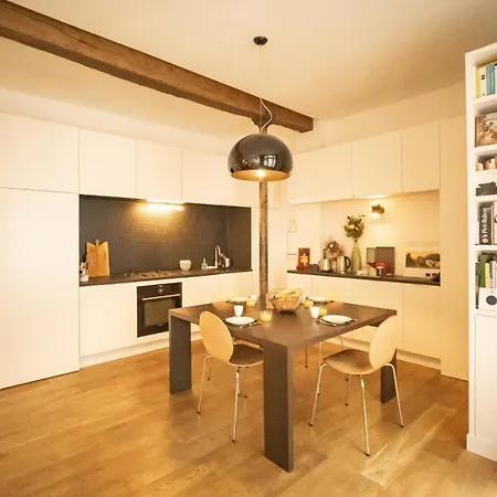 Triplex 100 M2 - Hyper Centre Parigi